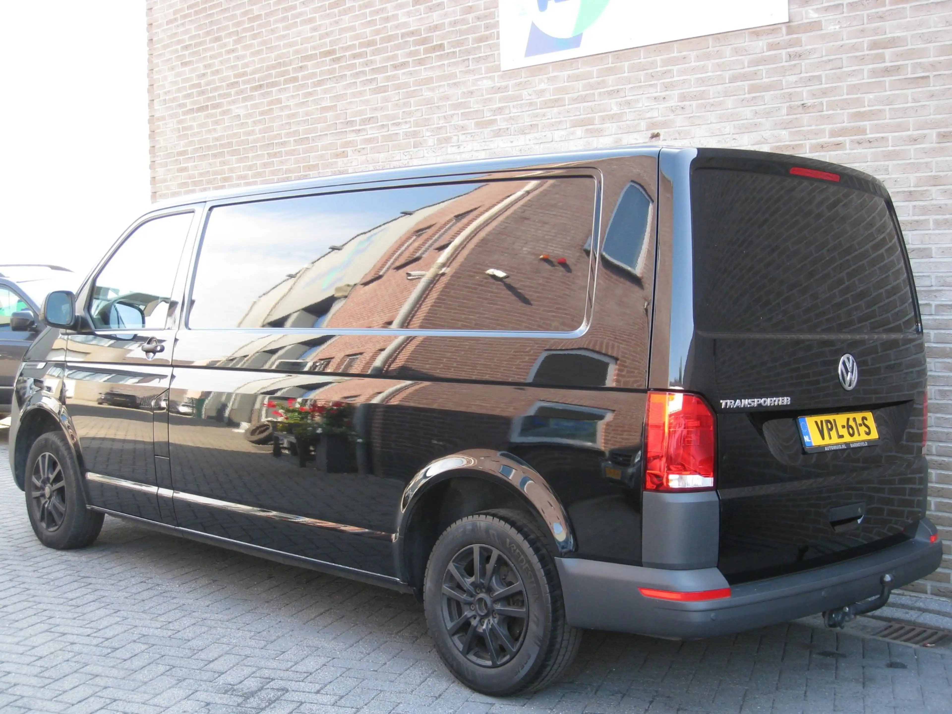 Volkswagen Transporter 2.0 TDI L2H1 28 - 2eig! - Bearlock - Trekhaak - — photo 2