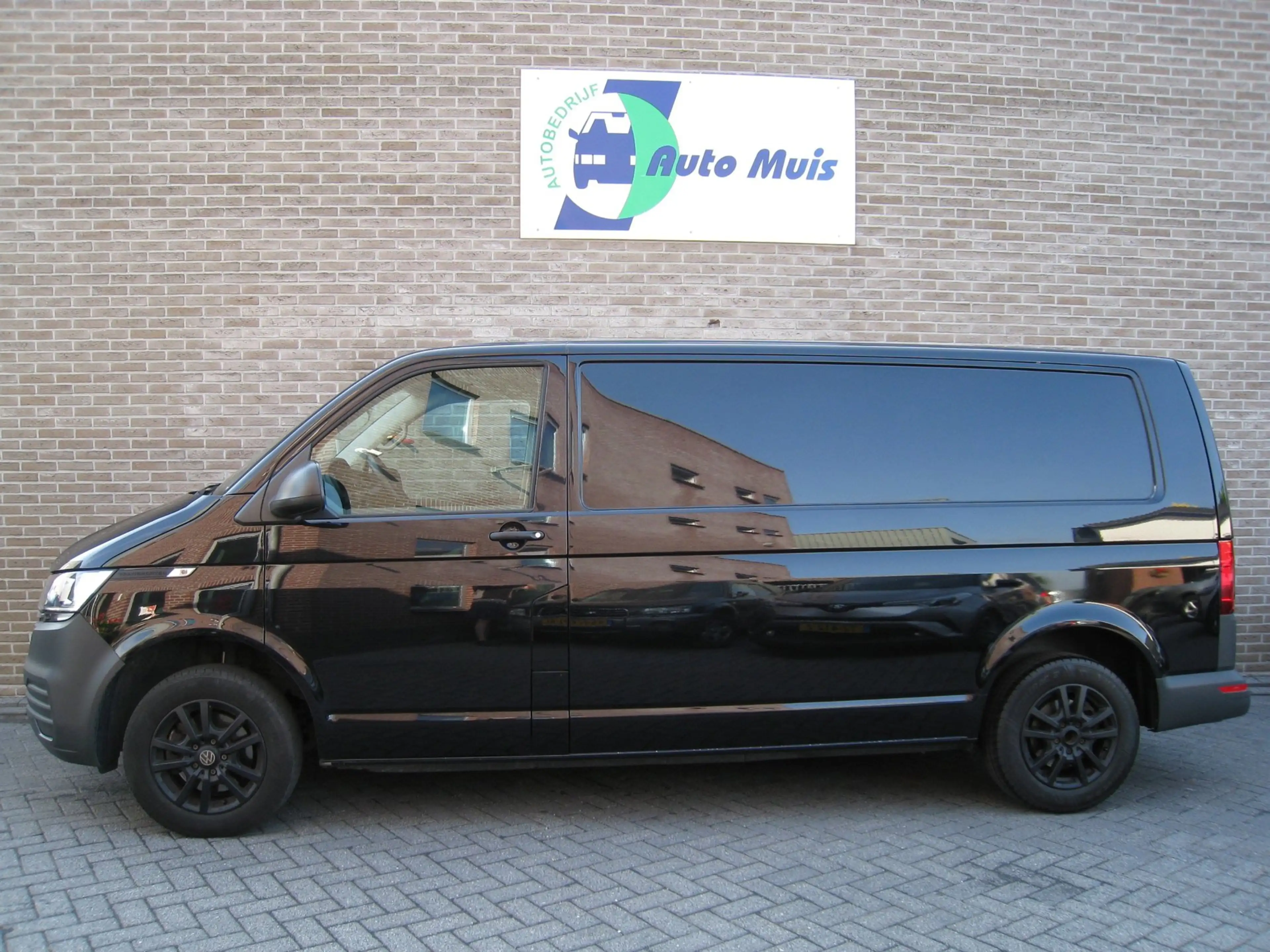 Volkswagen Transporter 2.0 TDI L2H1 28 - 2eig! - Bearlock - Trekhaak - — photo 23