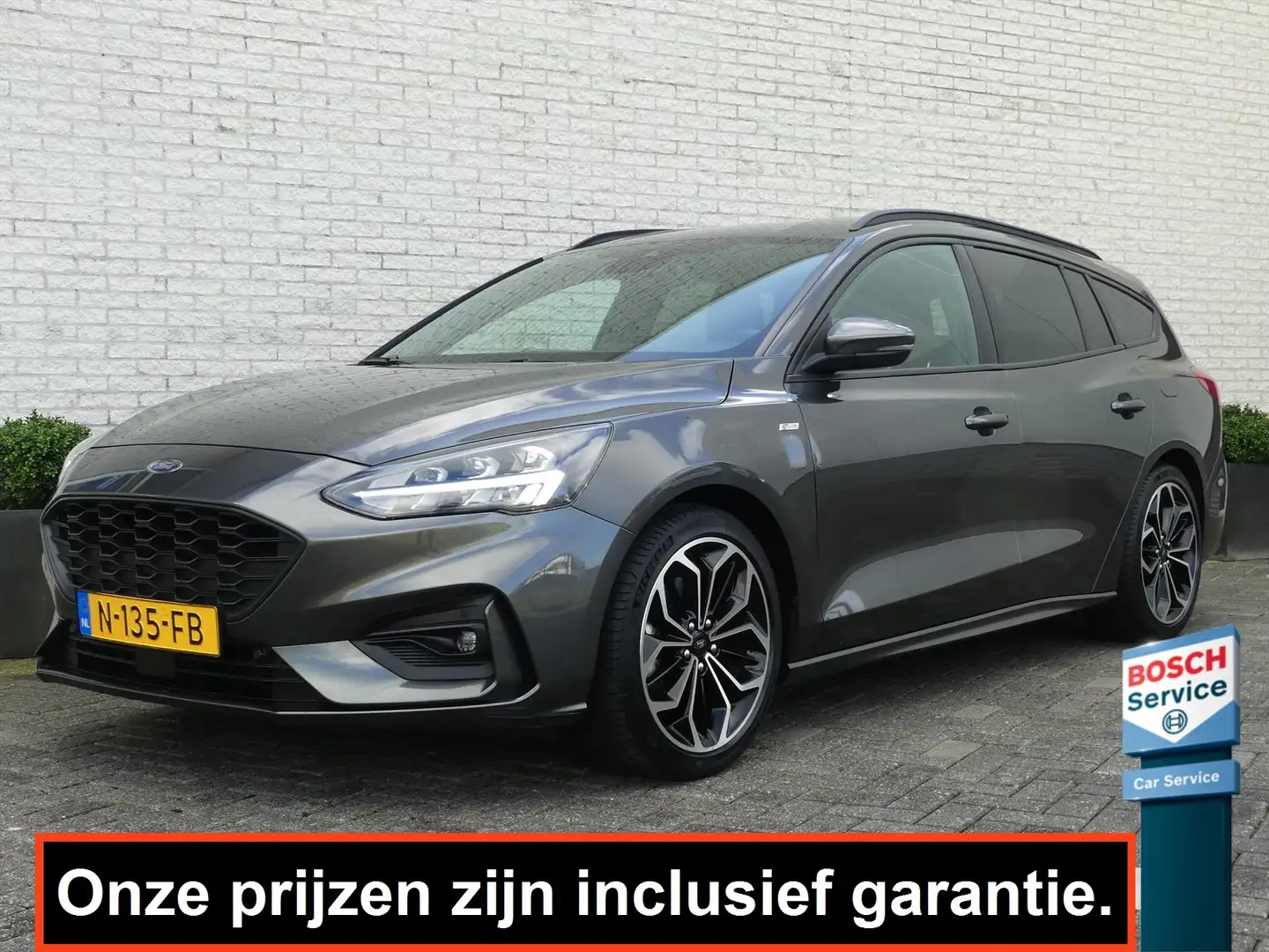 Ford Focus Wagon 1.0 ECOB.ST-LINE 125PK TREKHAAK/CAMERA/NAVI/ Grijs - 1