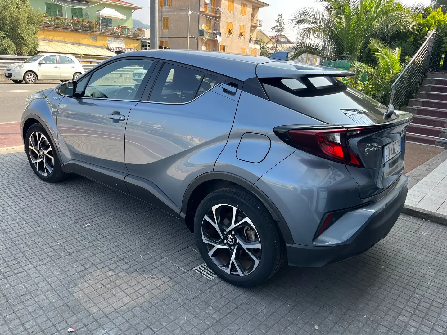 Toyota C-HR C-HR 1.8h Trend e-cvt Grigio - 2