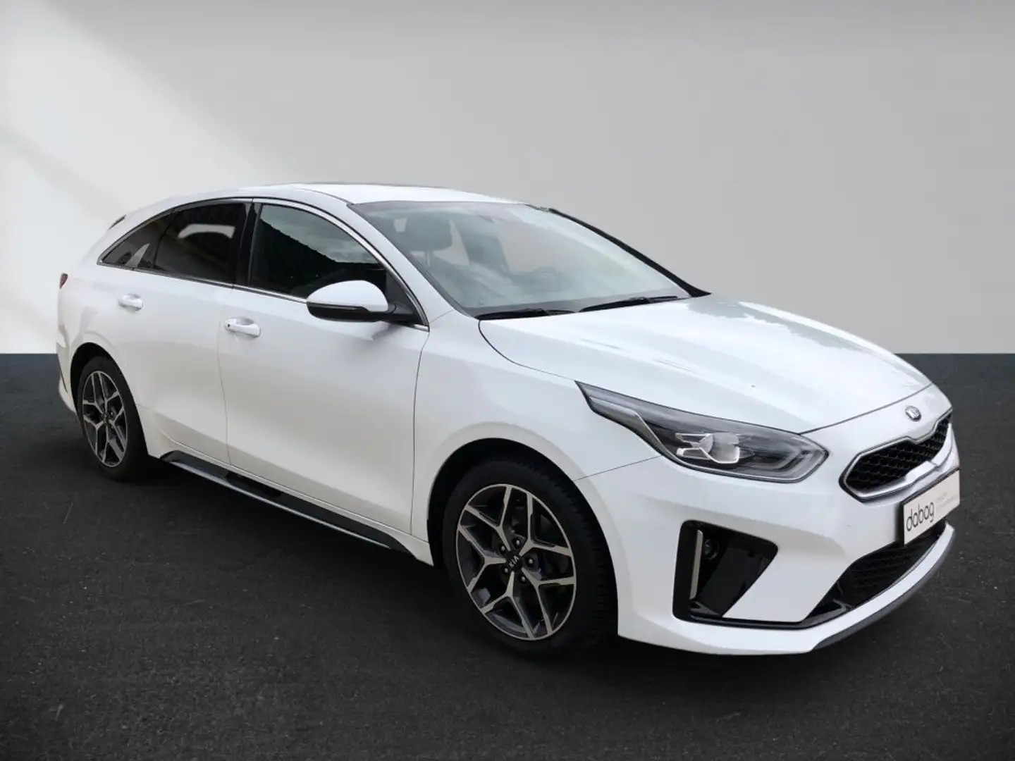 Kia ProCeed / pro_cee'd 1.6 CRDi Eco-Dynamics+ (48V Mild-Hy.) DCT7 GT LINE Weiß - 2