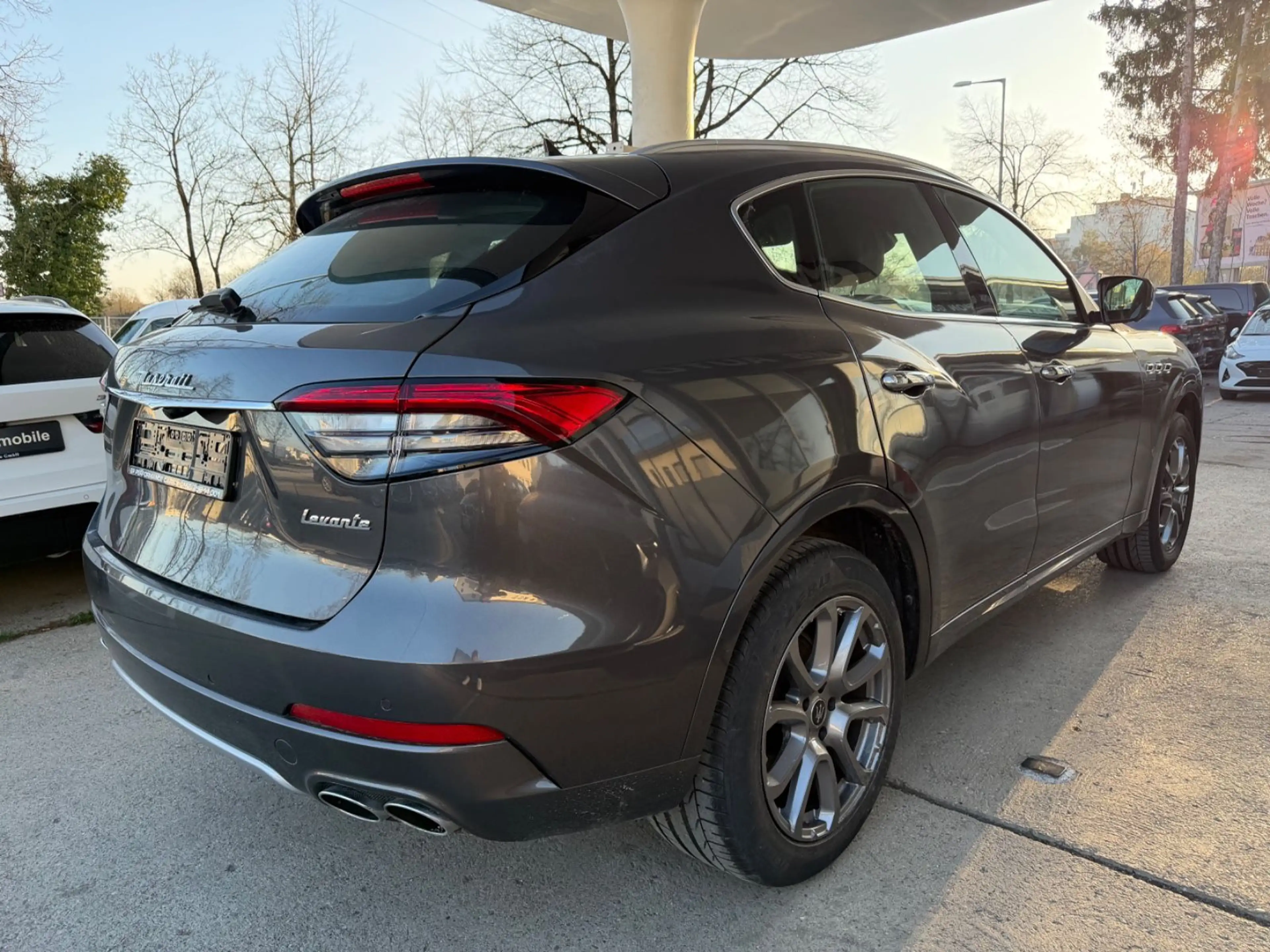 Maserati Levante GranLusso Q4 — photo 4