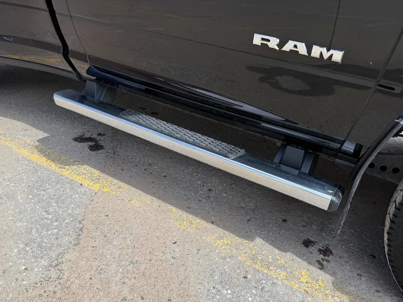 RAM 3500 снимка RAM 3500