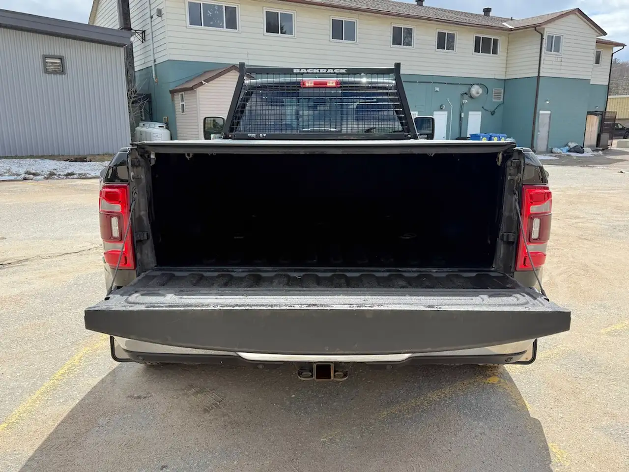 RAM 3500 снимка RAM 3500