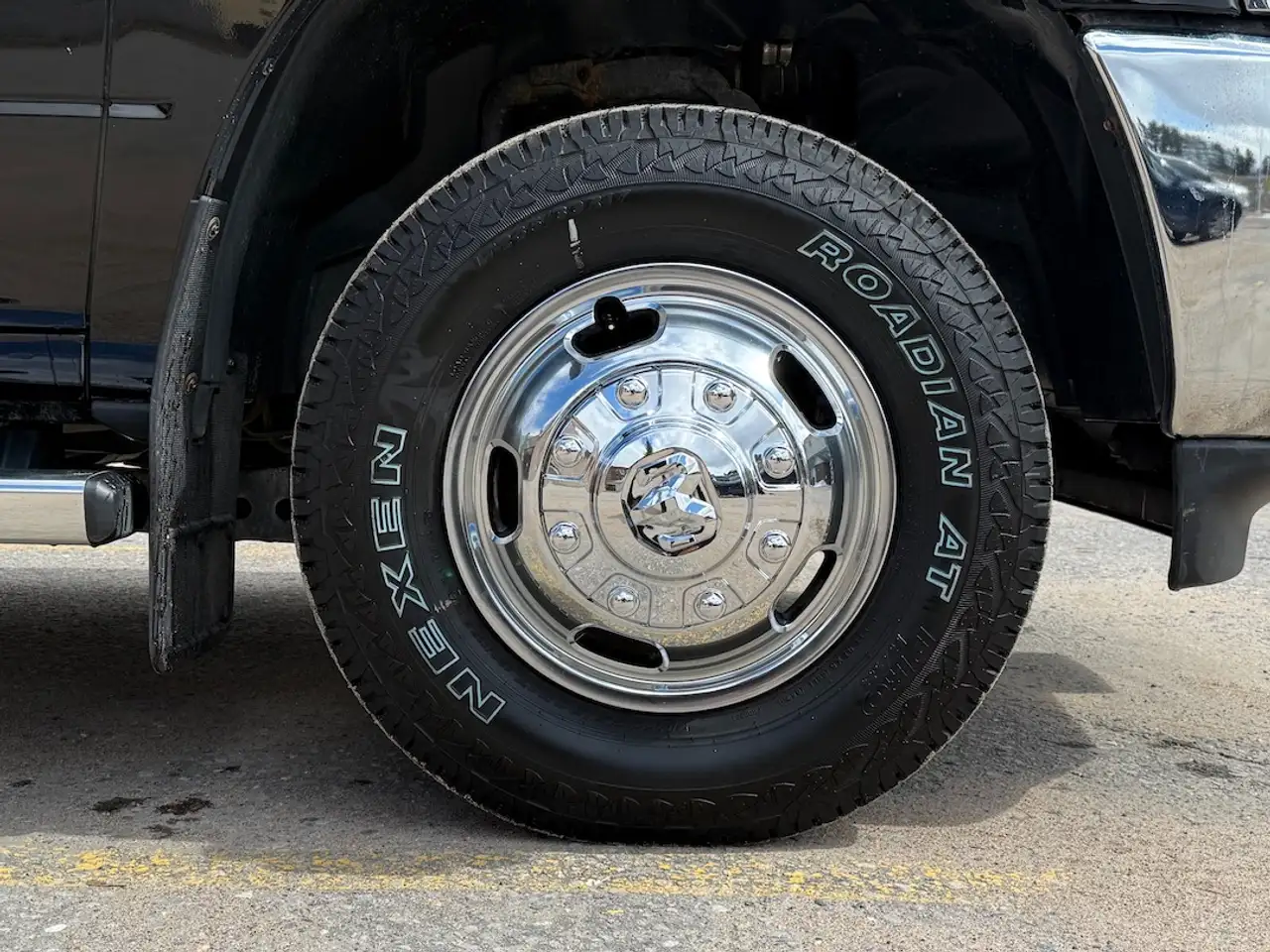 RAM 3500 снимка RAM 3500