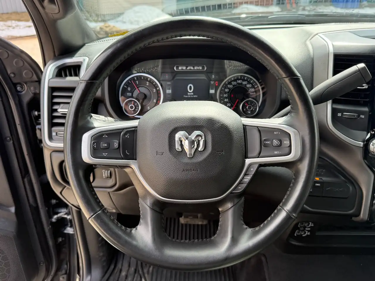 RAM 3500 снимка RAM 3500