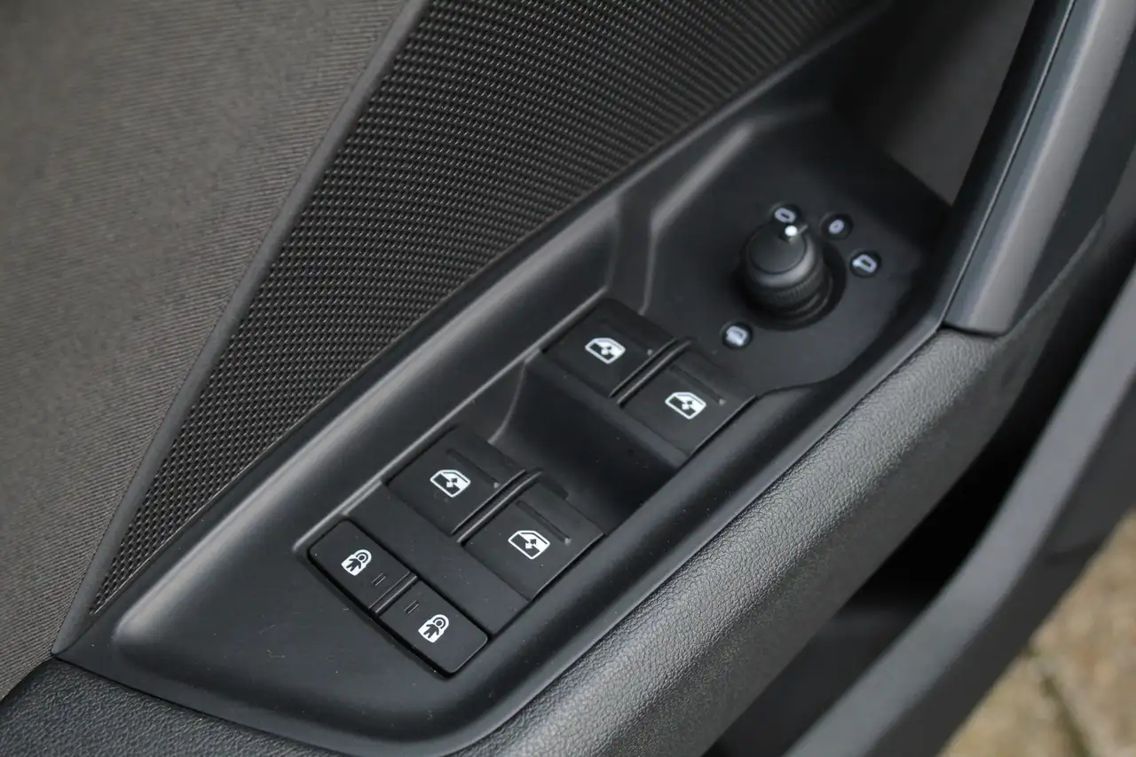 Audi A3 Sportback 35 TFSI Advanced edition / Carplay / Sto, миниатюра 28