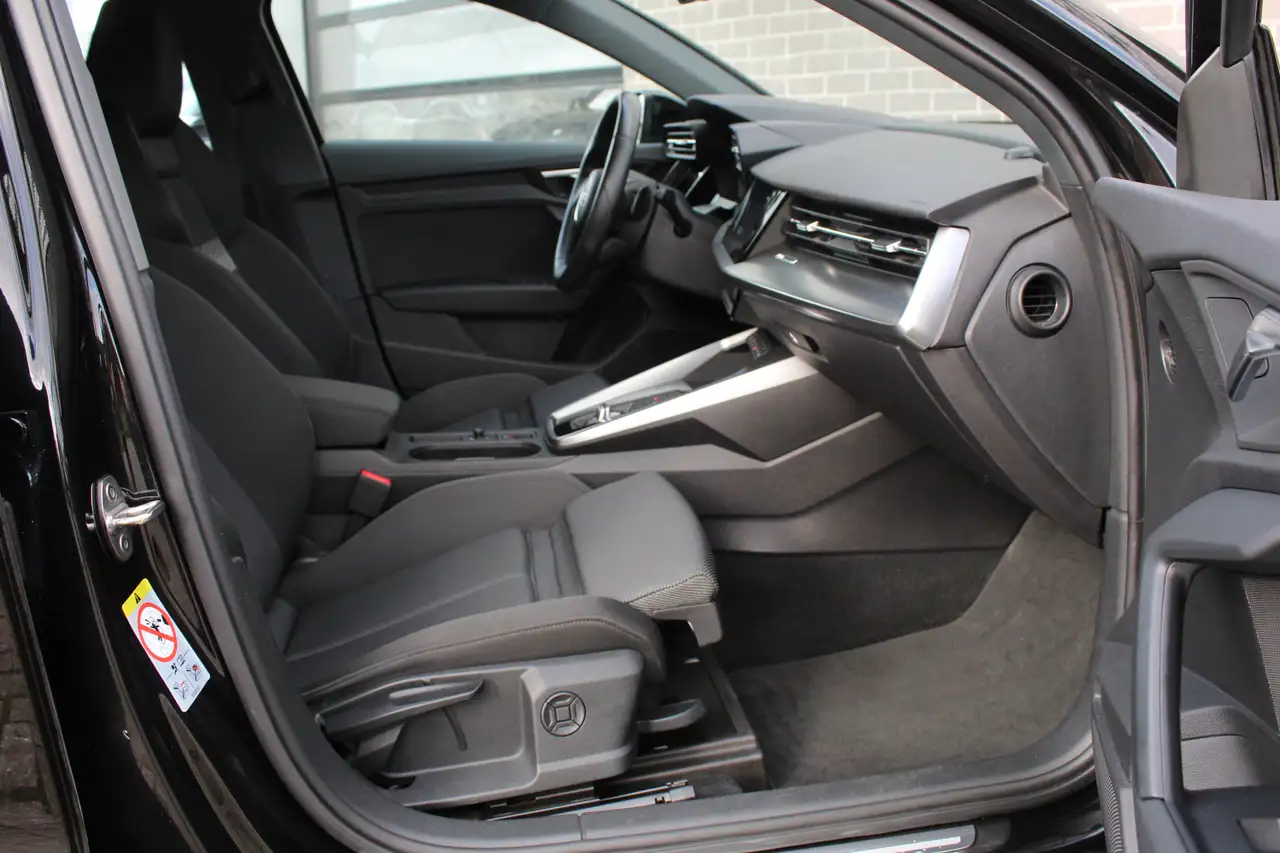 Audi A3 Sportback 35 TFSI Advanced edition / Carplay / Sto, миниатюра 9