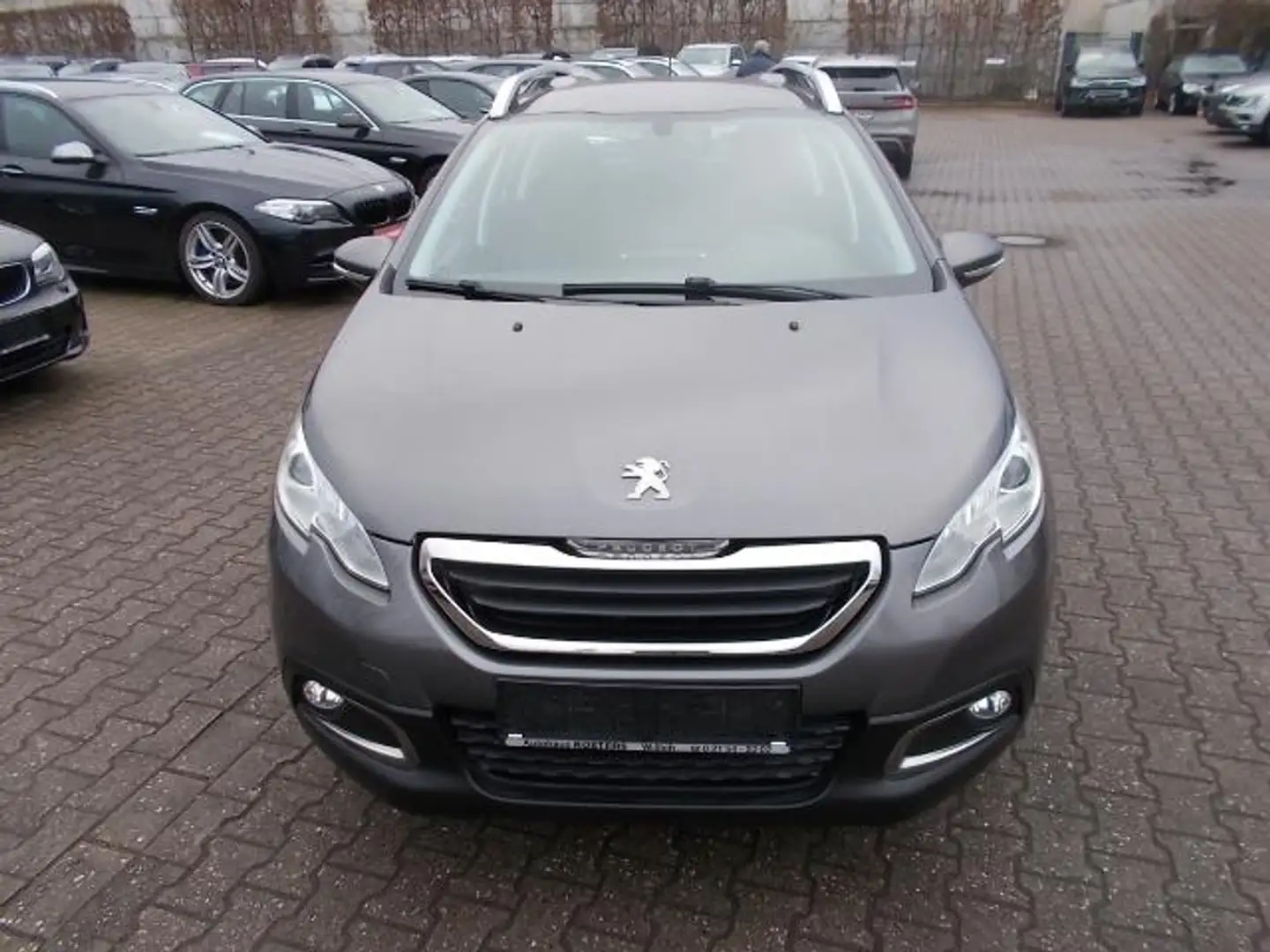 Peugeot 2008 Active, Navi, Klima, PDc, Tempomat Grau - 2