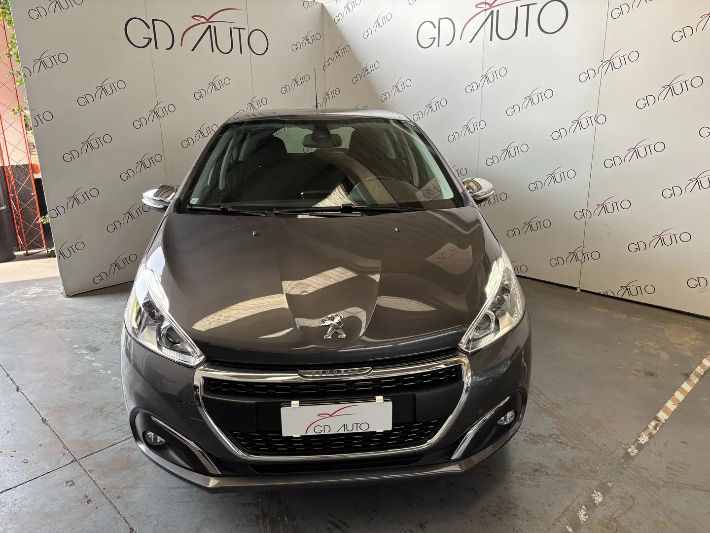 Peugeot 208 208 5p 1.2 puretech Allure 82cv Grigio - 2