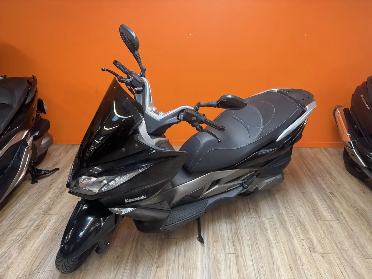 Kawasaki J300 Schwarz - 1