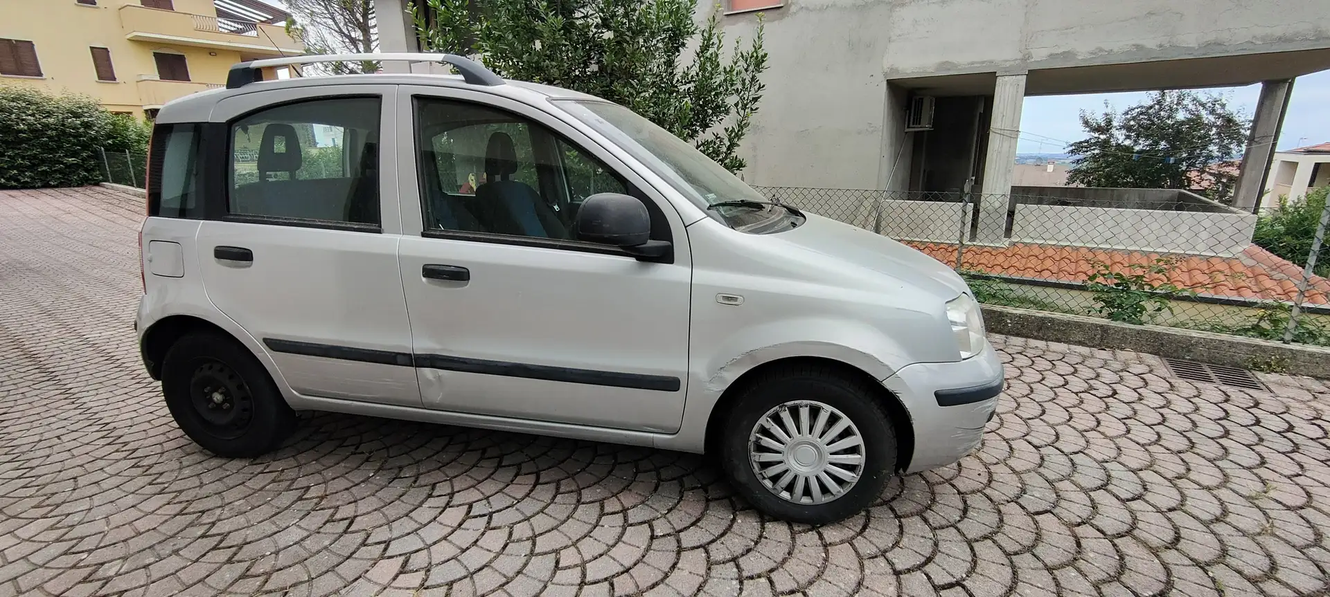 Fiat Panda Panda 1.2 Dynamic 69cv Benzina - GPL Argento - 1