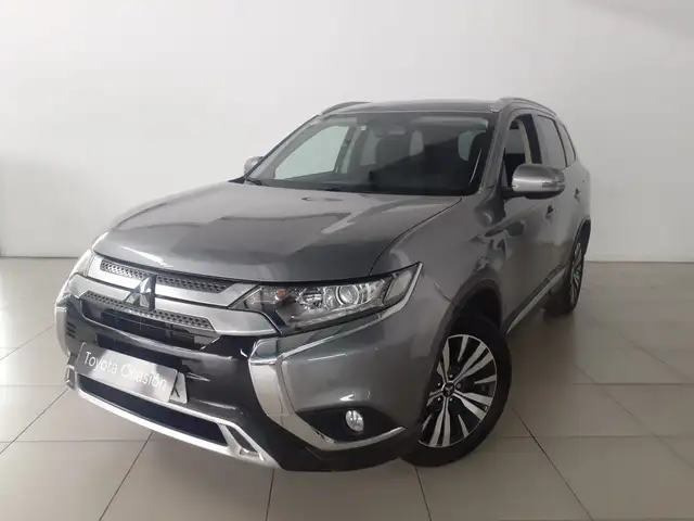 Mitsubishi Outlander 200 MPI Motion 2WD 7pl. CVT
