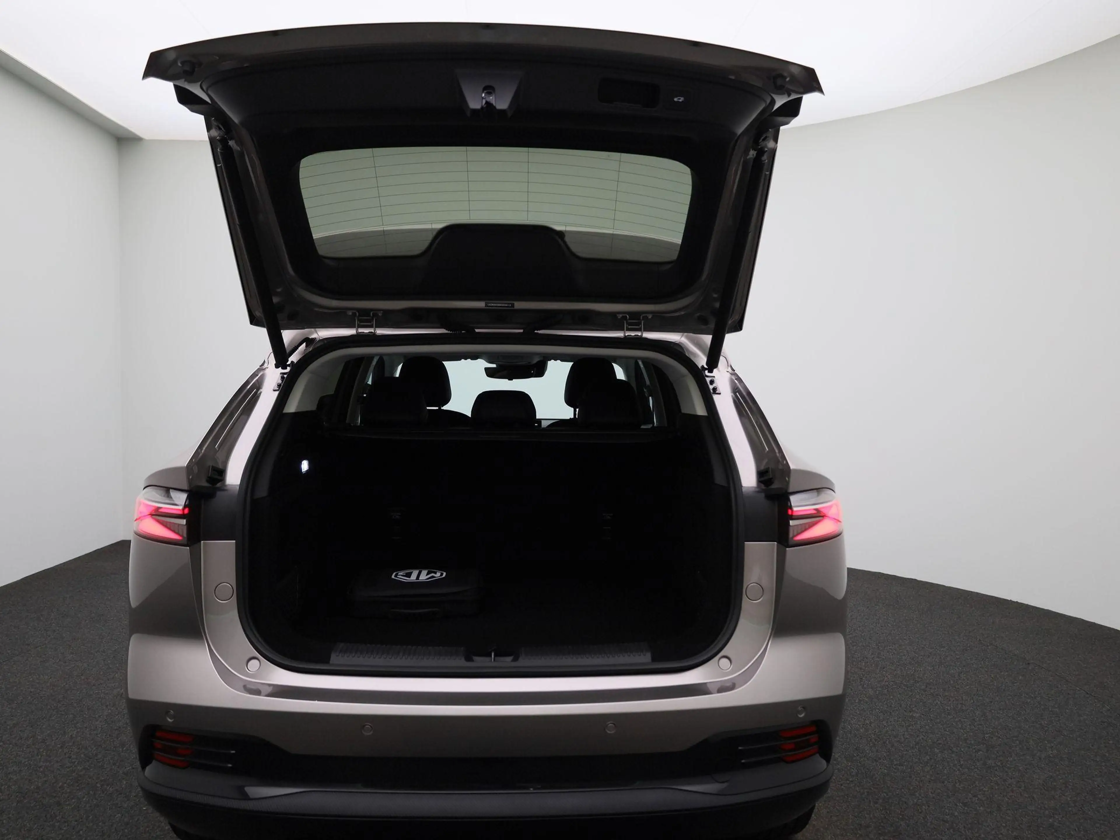 MG HS 1.5 PHEV Aut. Luxury | 100km Elektrisch | Navi | C — photo 11