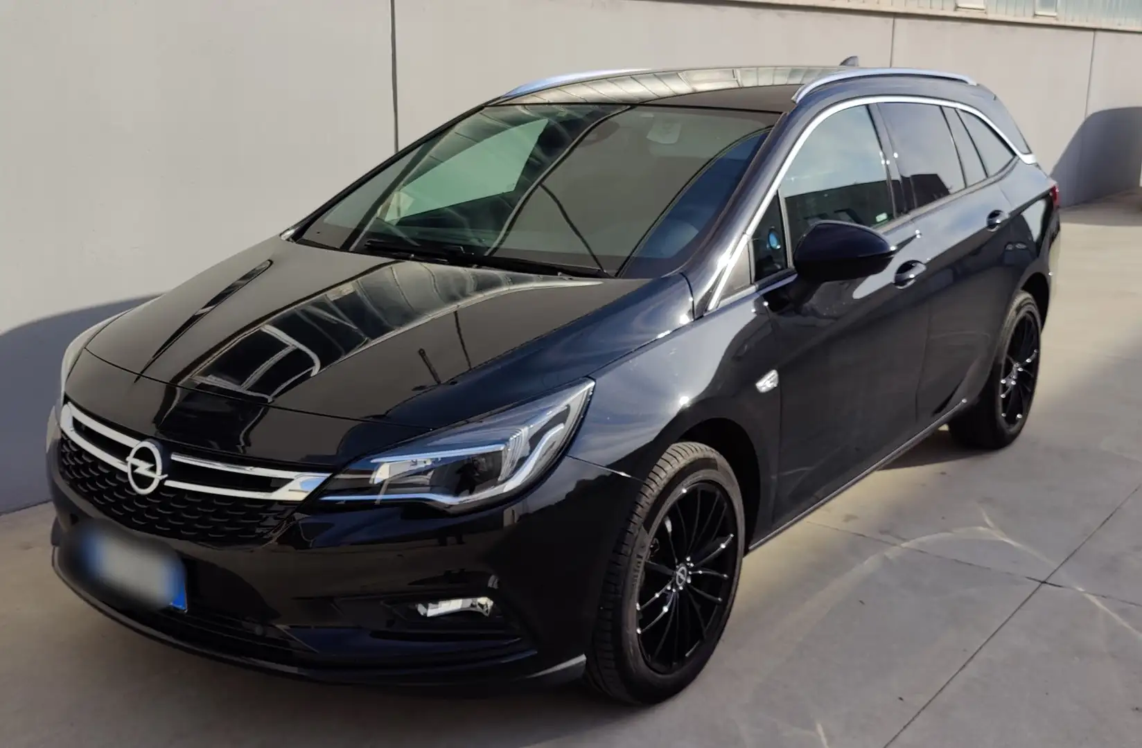 Opel Astra Sports Tourer 1.4 t Innovation eco M 110cv my18.5 - 1