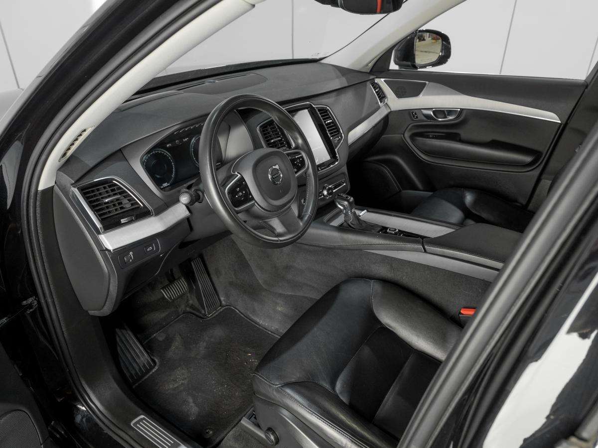 2022 Volvo XC90 T6 + MOMENTUM + AWD + NAVIGATION + TOIT PANORAMIQU thumb 18