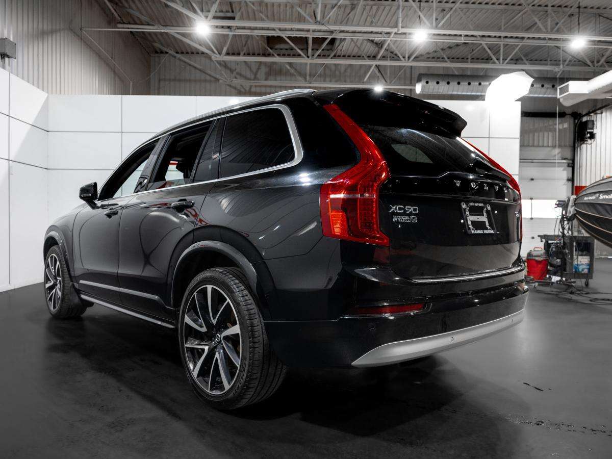 2022 Volvo XC90 T6 + MOMENTUM + AWD + NAVIGATION + TOIT PANORAMIQU thumb 12