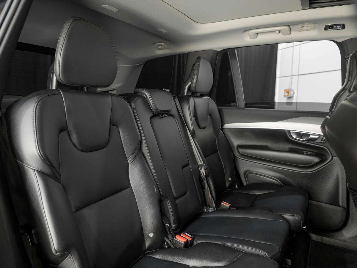 2022 Volvo XC90 T6 + MOMENTUM + AWD + NAVIGATION + TOIT PANORAMIQU thumb 42
