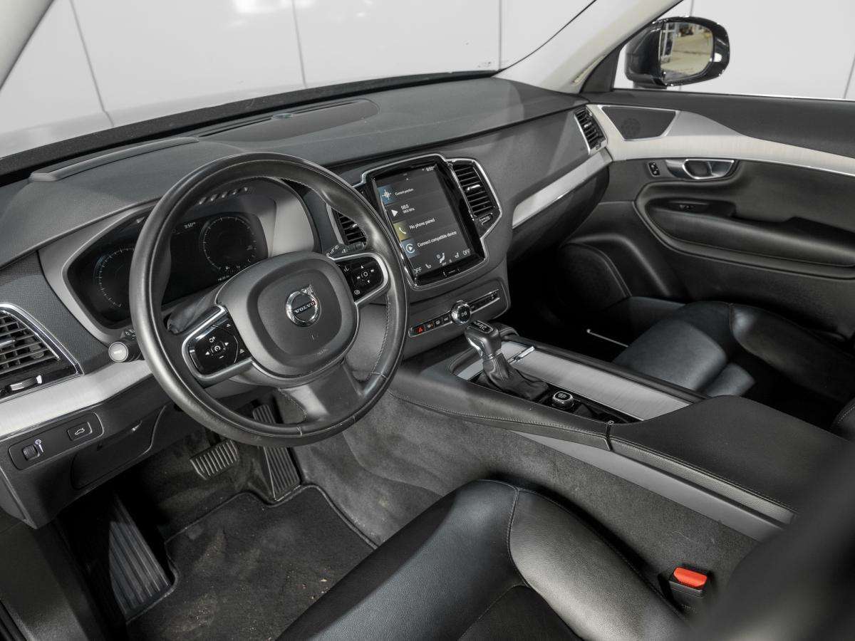2022 Volvo XC90 T6 + MOMENTUM + AWD + NAVIGATION + TOIT PANORAMIQU thumb 23
