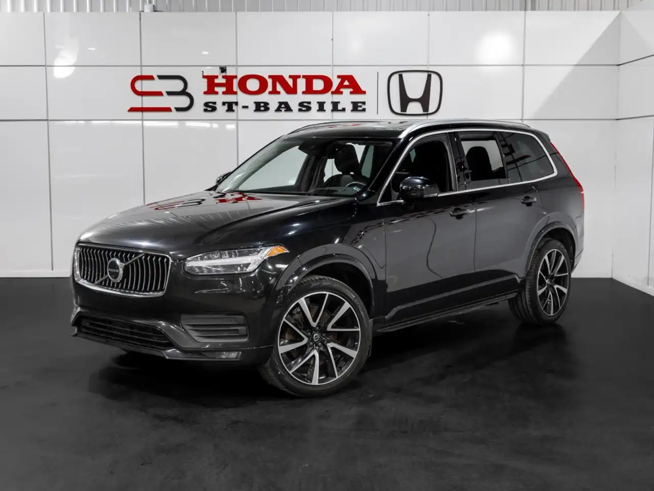 2022 Volvo XC90