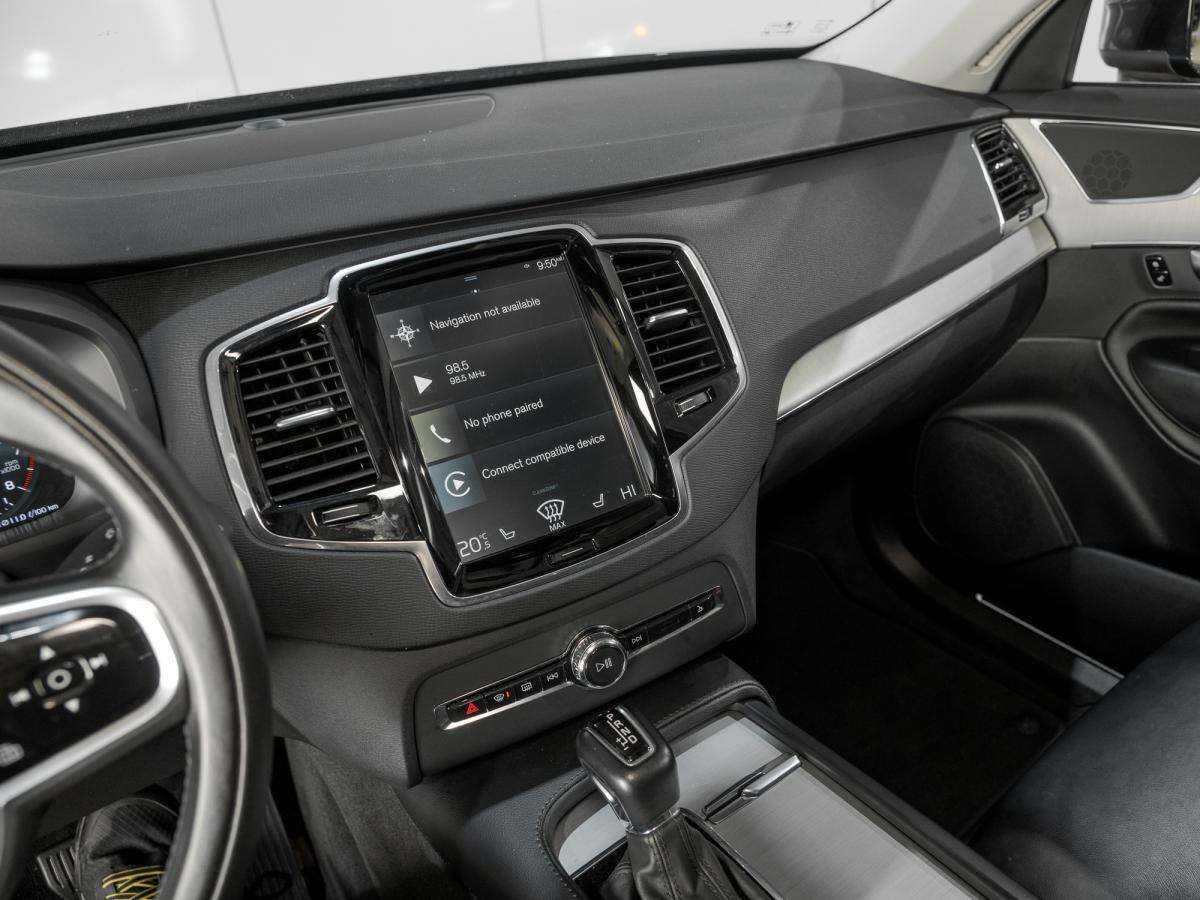 2022 Volvo XC90 T6 + MOMENTUM + AWD + NAVIGATION + TOIT PANORAMIQU thumb 30
