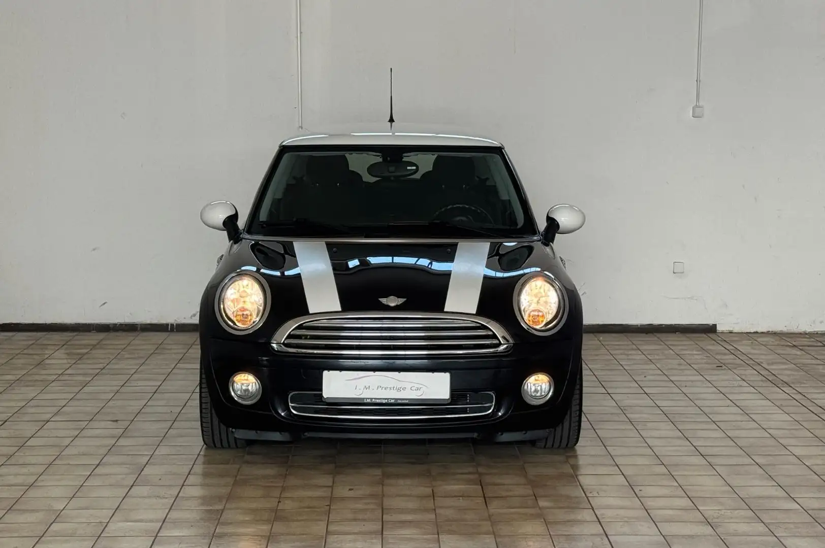 MINI Cooper Chilli Paket Leder Multi Temp TÜV Schwarz - 2