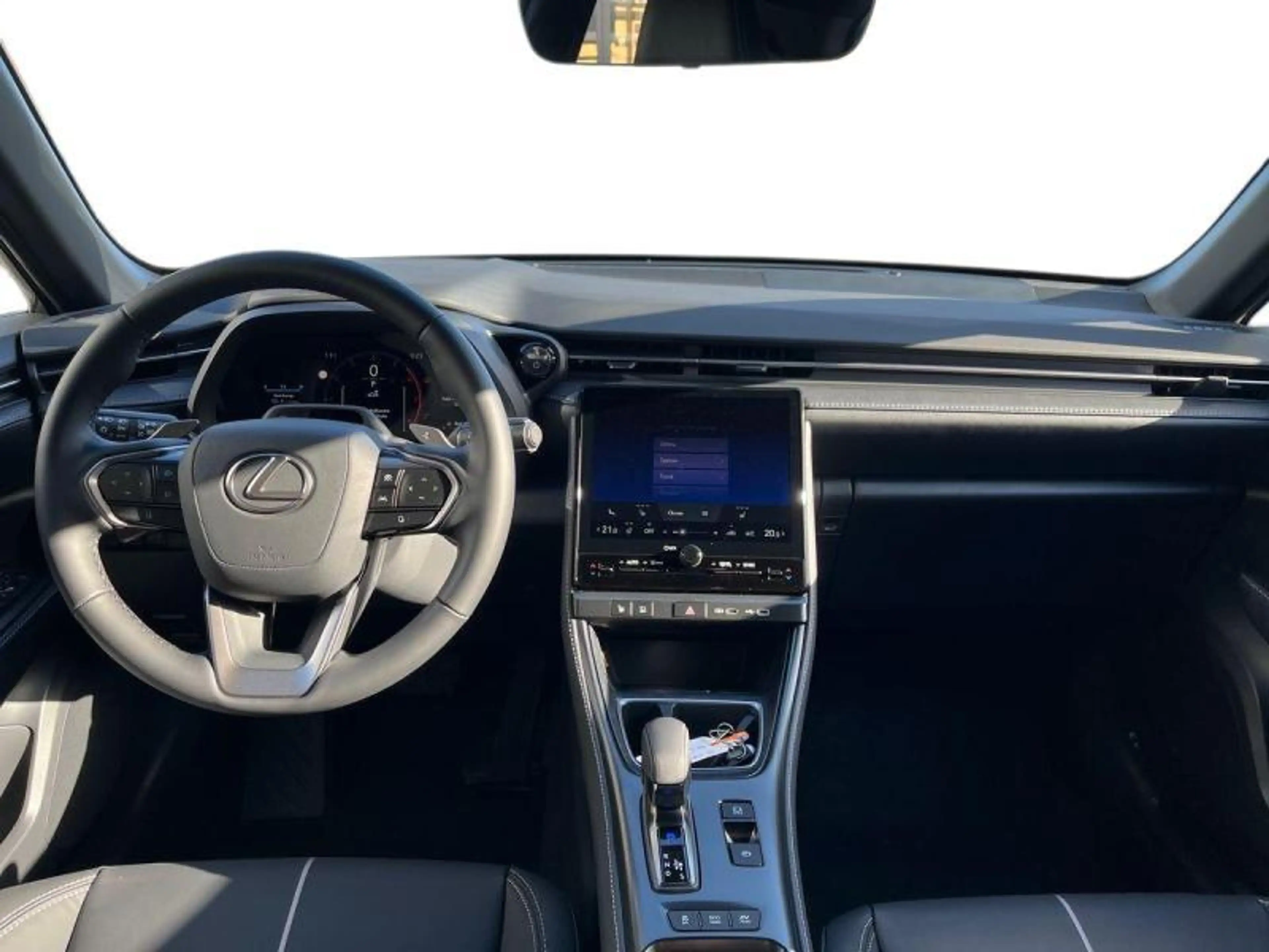 Lexus LBX Relax+360°cam+gps+sens V&A — photo 11