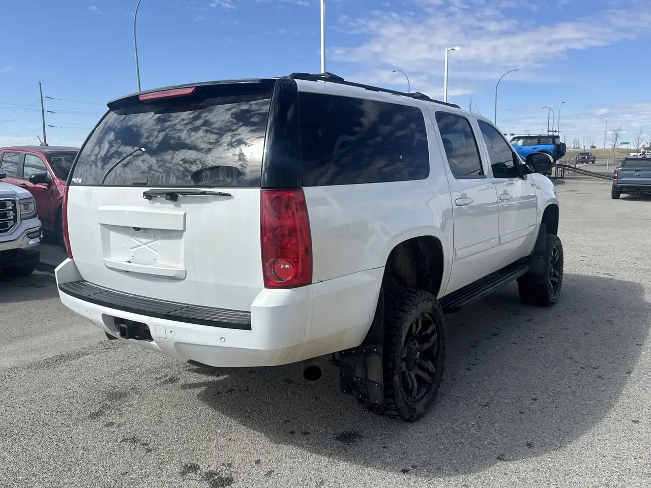 GMC Yukon снимка GMC Yukon