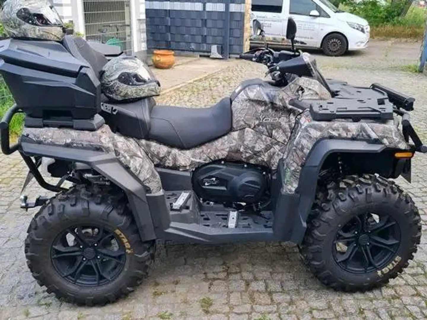 CFMOTO CForce 1000 Quad/ATV CFMoto CForce 1000 V2 EFI 4x4 XL DLX - 1