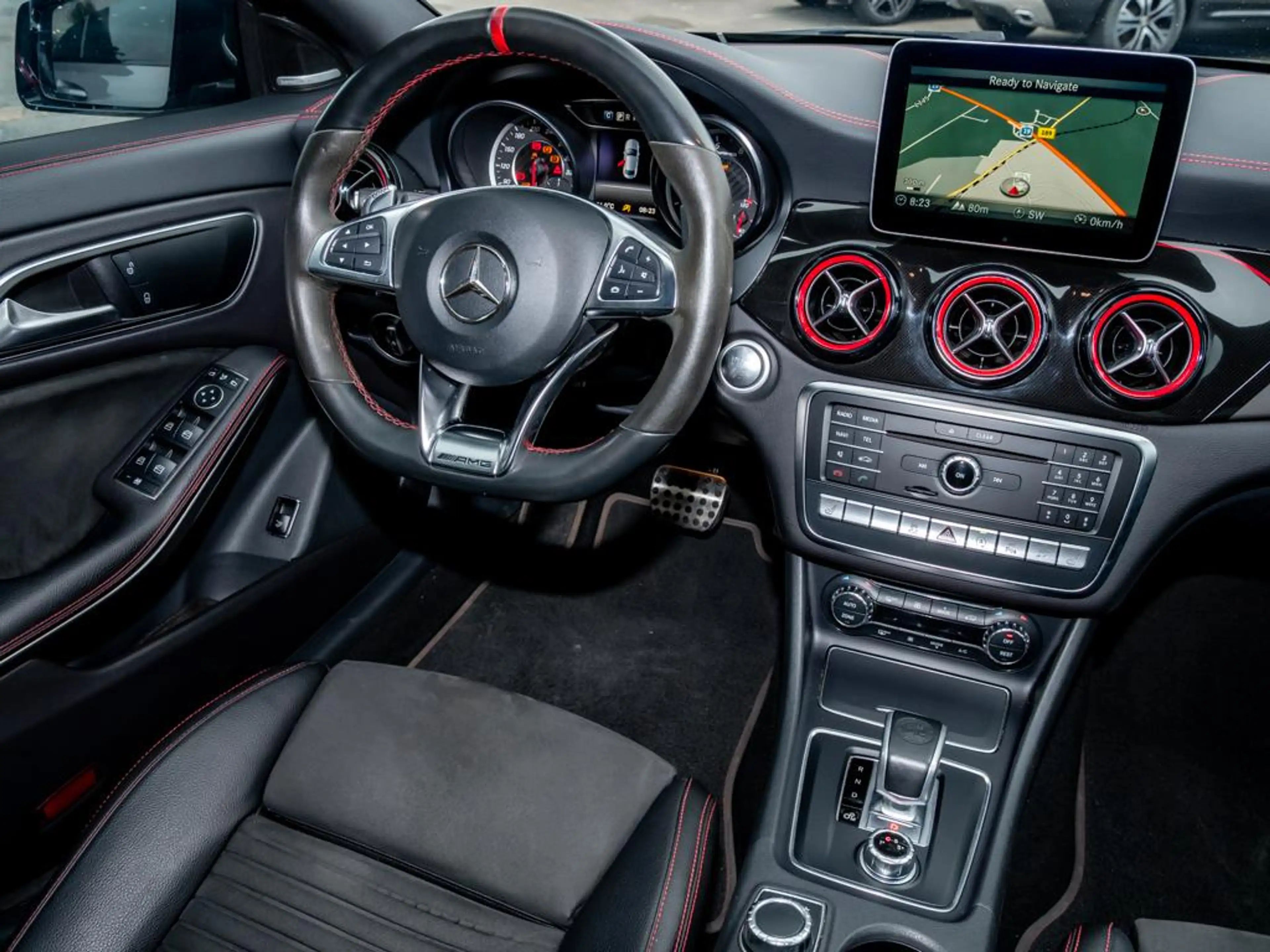 Mercedes-Benz CLA 45 AMG 4M COUPÉ NIGHT KAMERA NAVI HUK PANO — photo 9