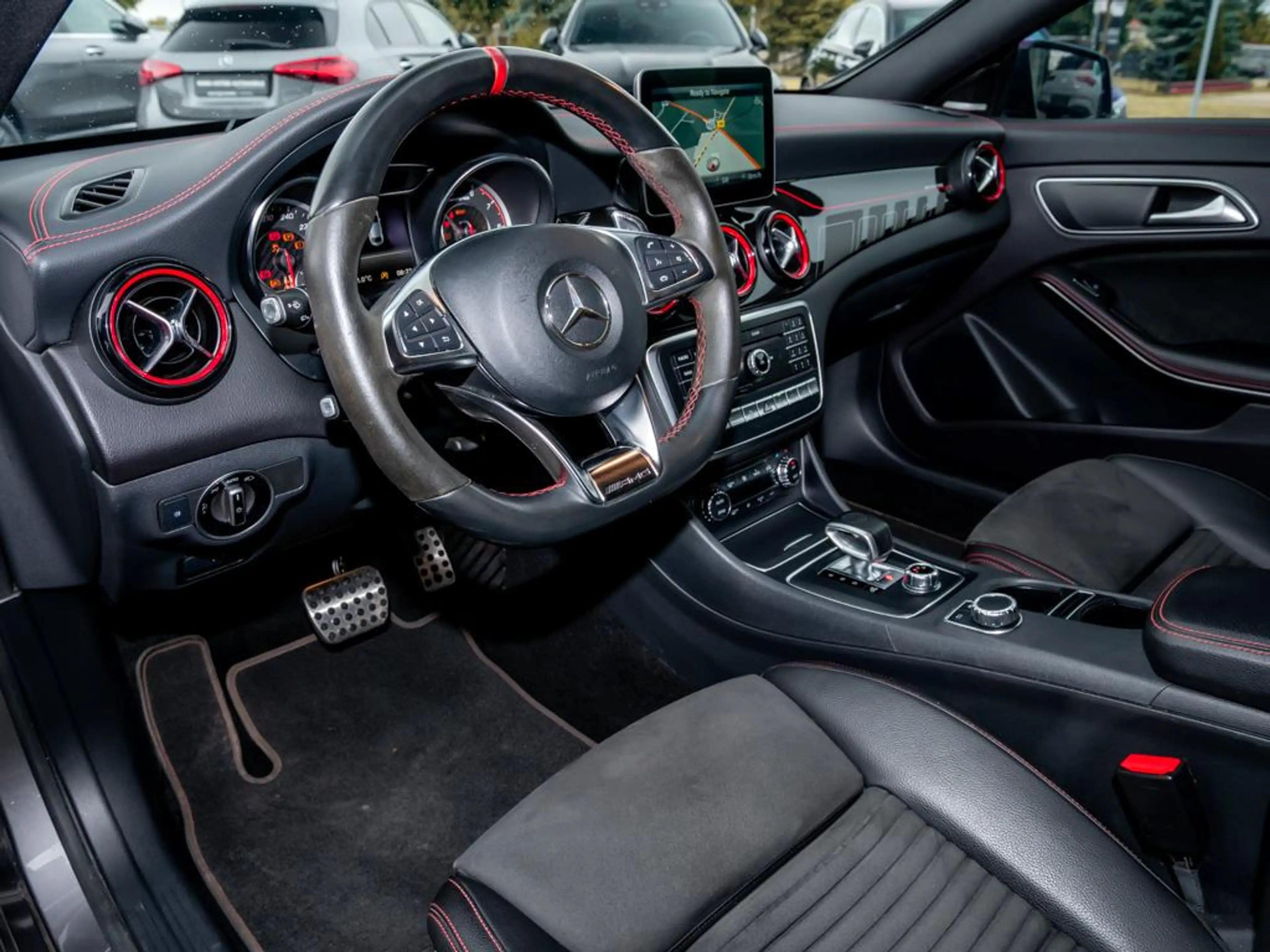 Mercedes-Benz CLA 45 AMG 4M COUPÉ NIGHT KAMERA NAVI HUK PANO — photo 8