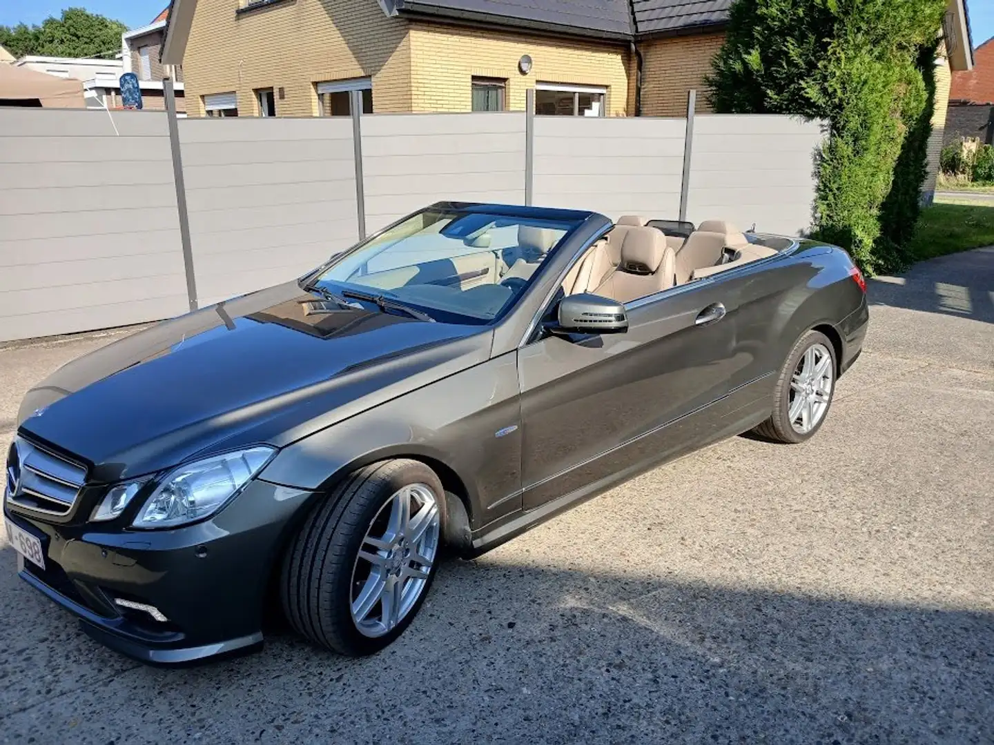 Mercedes-Benz E 250 E 250 CDI DPF Cabrio  Automatik - 1
