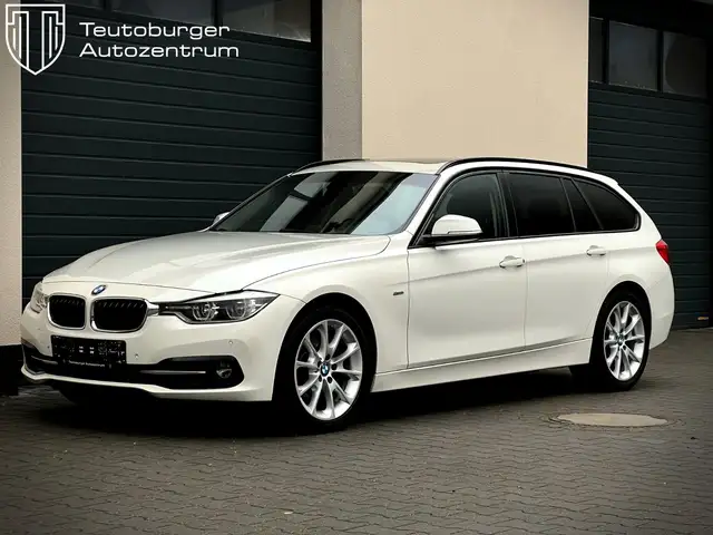 BMW 318 3 Touring 318 i Sport Line PANO LED