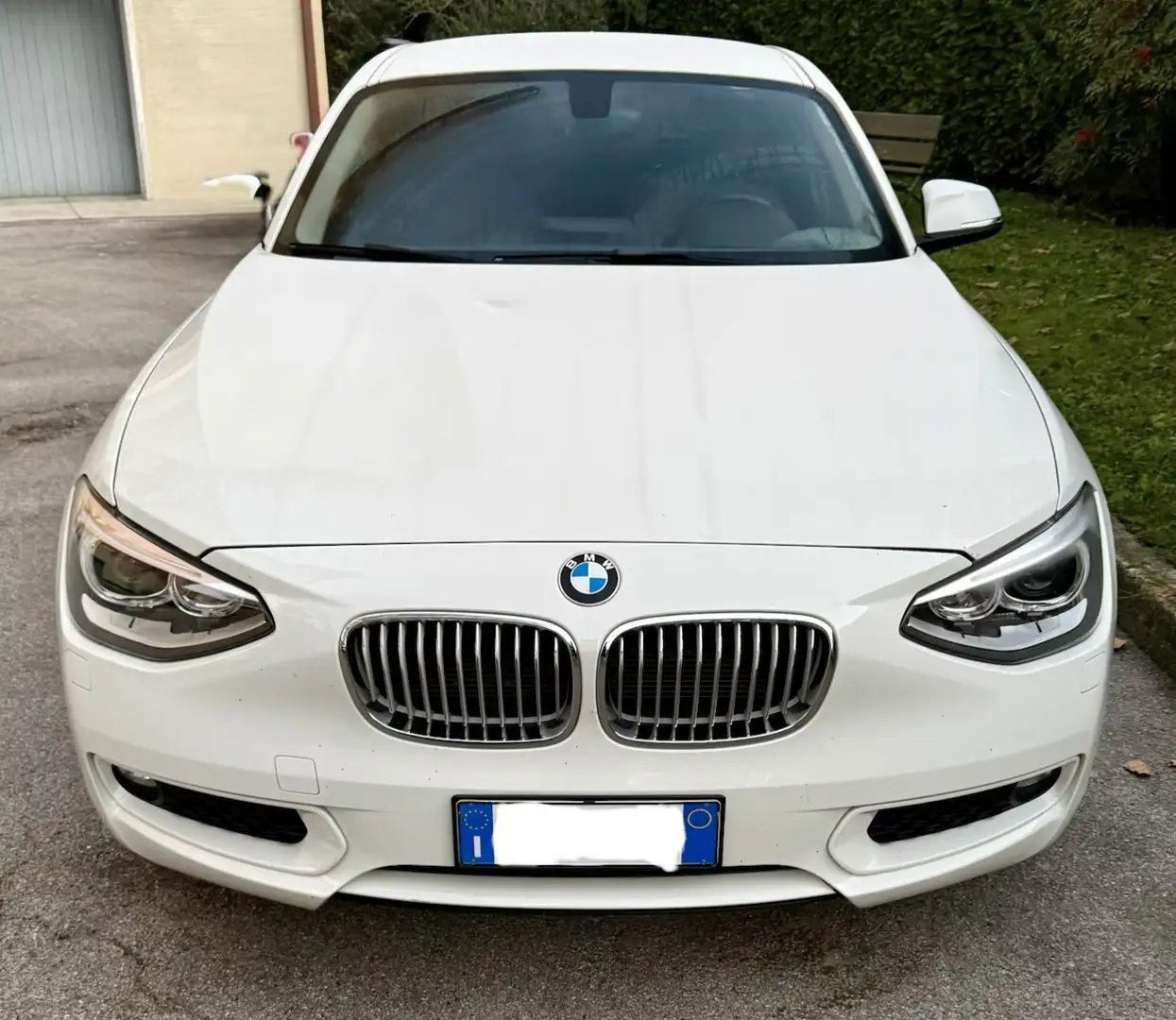 BMW 118 118d 5p Urban White - 1