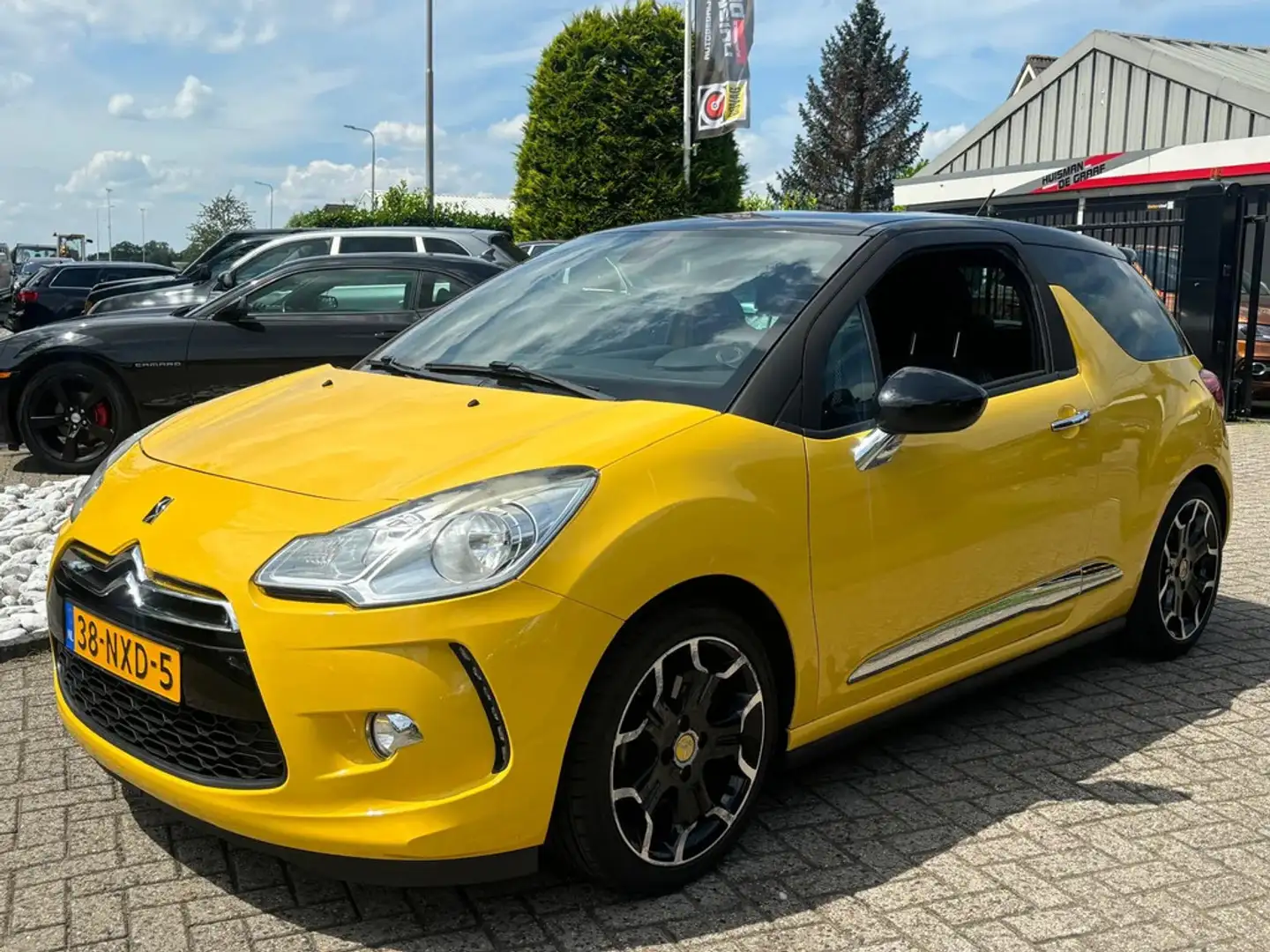 Citroen DS3 1.6 Hatchback Sport Geel Zwart 2010 Trekhaak Sárga - 1