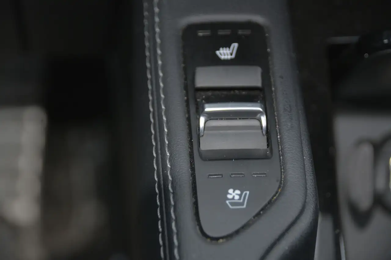 Kia Telluride снимка Kia Telluride