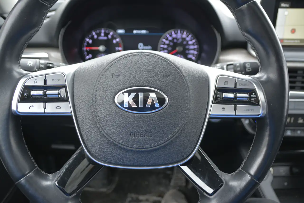 Kia Telluride снимка Kia Telluride