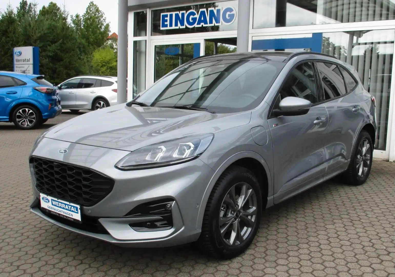 Ford Kuga Plug-In Hybrid ST-Line X/ AHK/ Pano/ Matrix Silber - 1