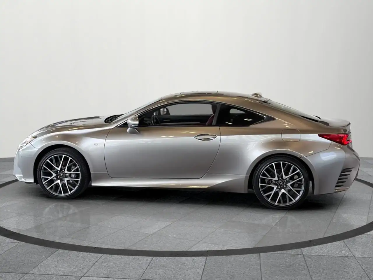 Lexus RC снимка Lexus RC