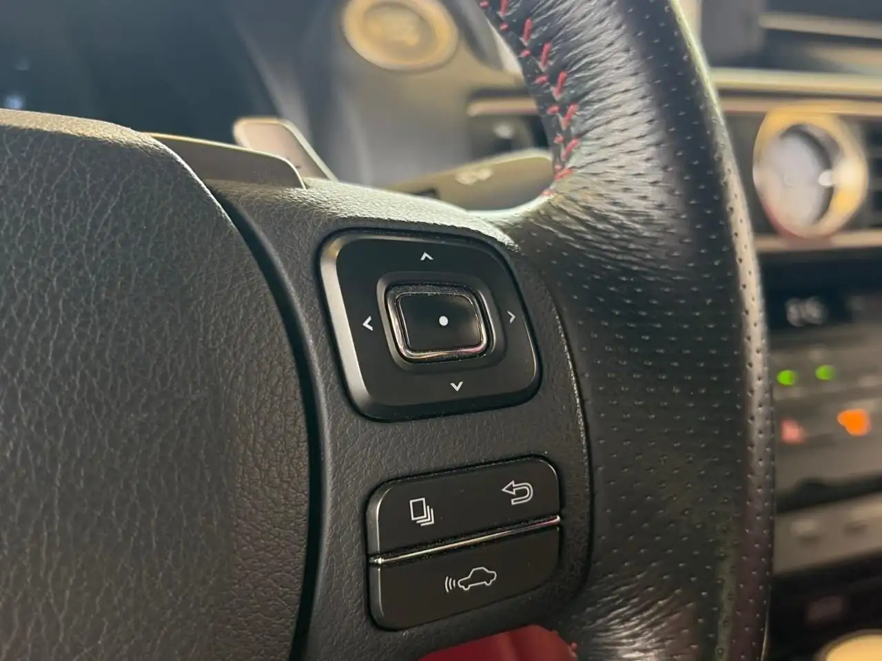 Lexus RC снимка Lexus RC