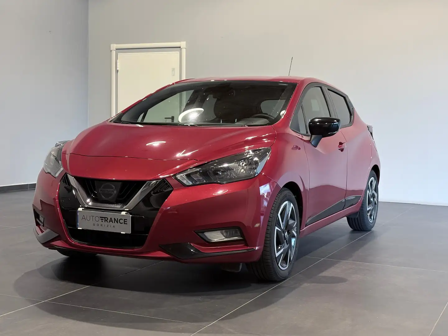 Nissan Micra Micra V 2017 1.0 ig-t Eco N-Design Gpl Rosso - 1