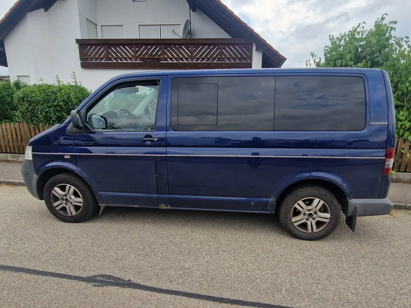 Volkswagen T5 California Multivan Startline Blauw - 2
