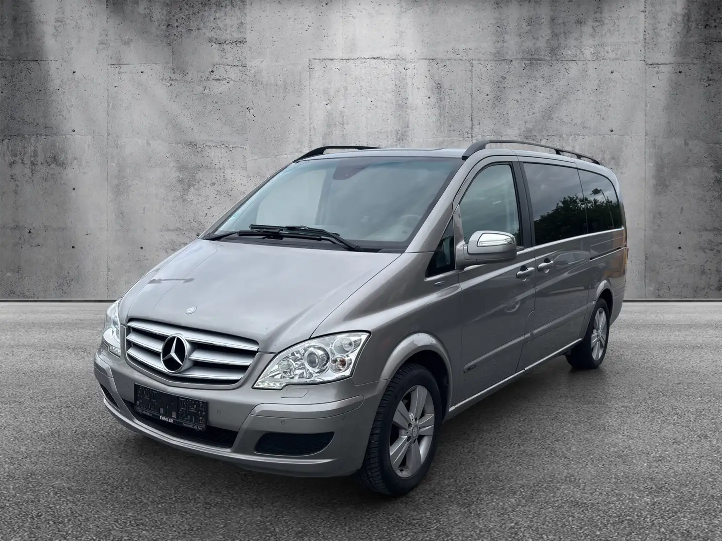 Mercedes-Benz Vaneo Viano Trend lang 2,2 CDI BlueEfficiency DPF Aut. Grau - 1