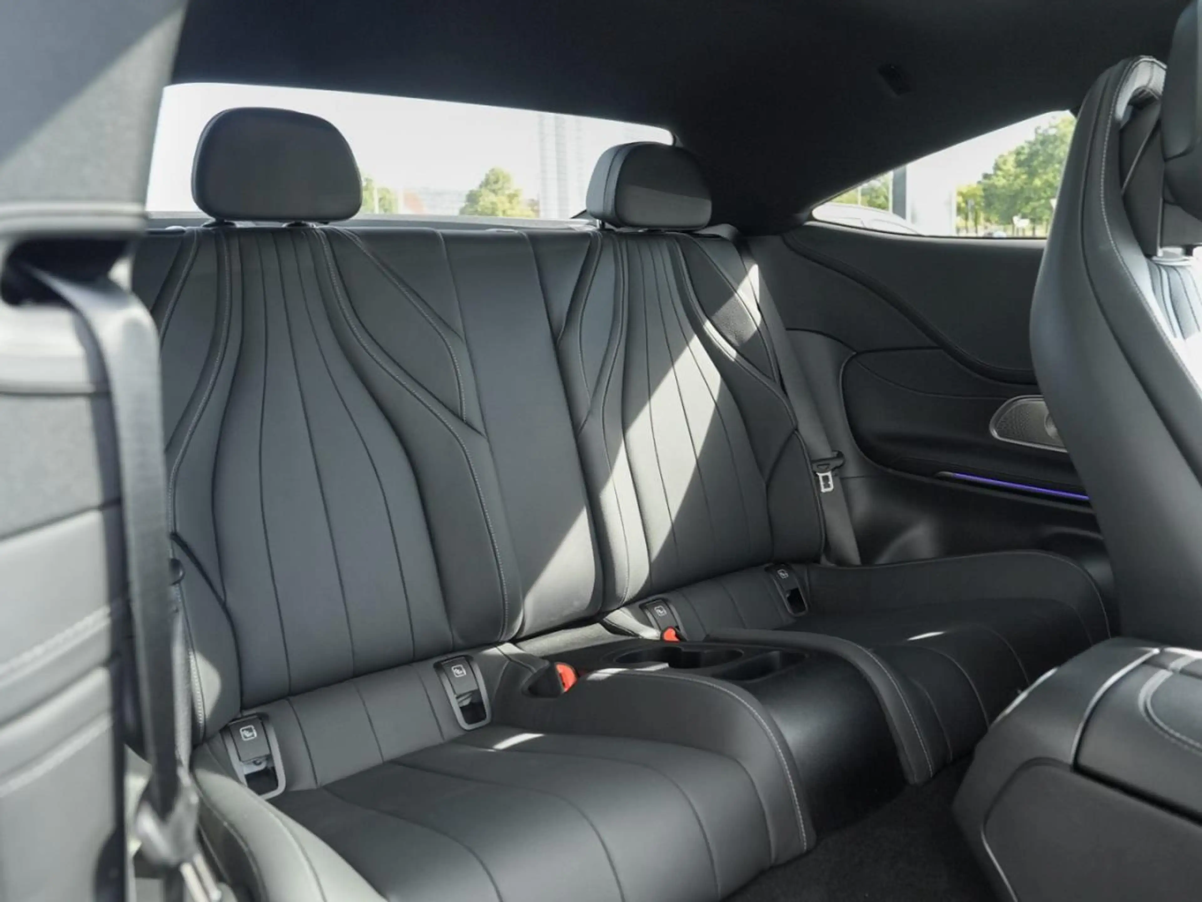 Mercedes-Benz CLE 220 d Coupé AMG Night Panorama Standhzg 360° — photo 11