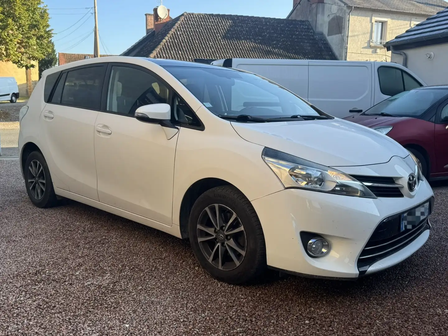 Toyota Verso 112 D-4D 7pl FAP Dynamic - 1