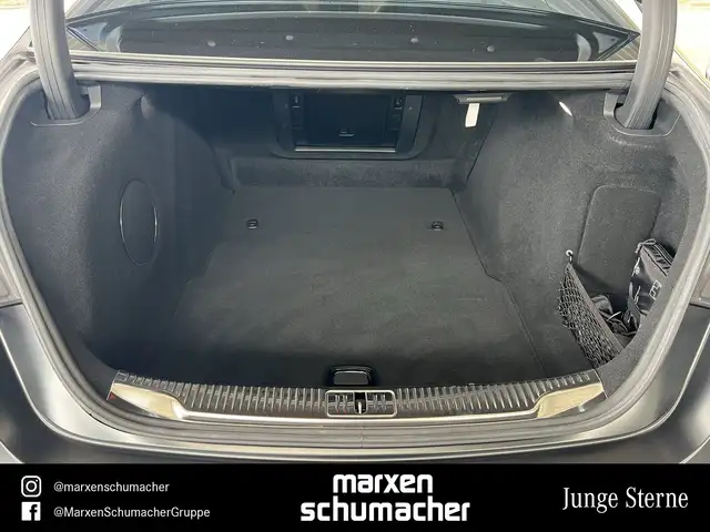 Mercedes-Benz S-Class view 15
