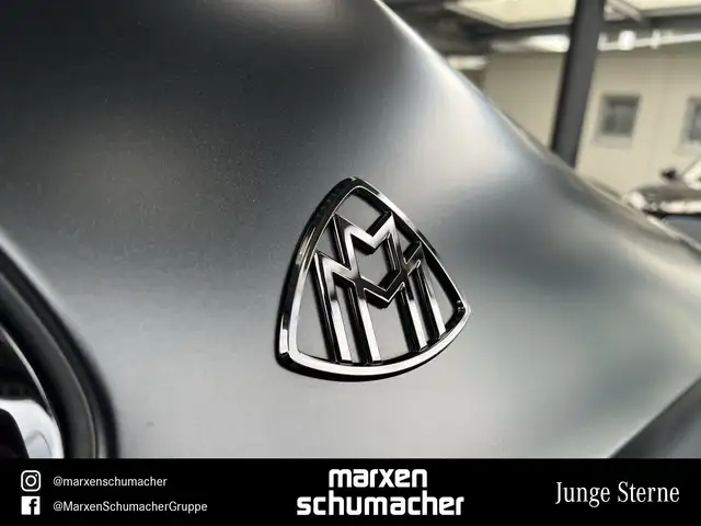Mercedes-Benz S-Class view 12