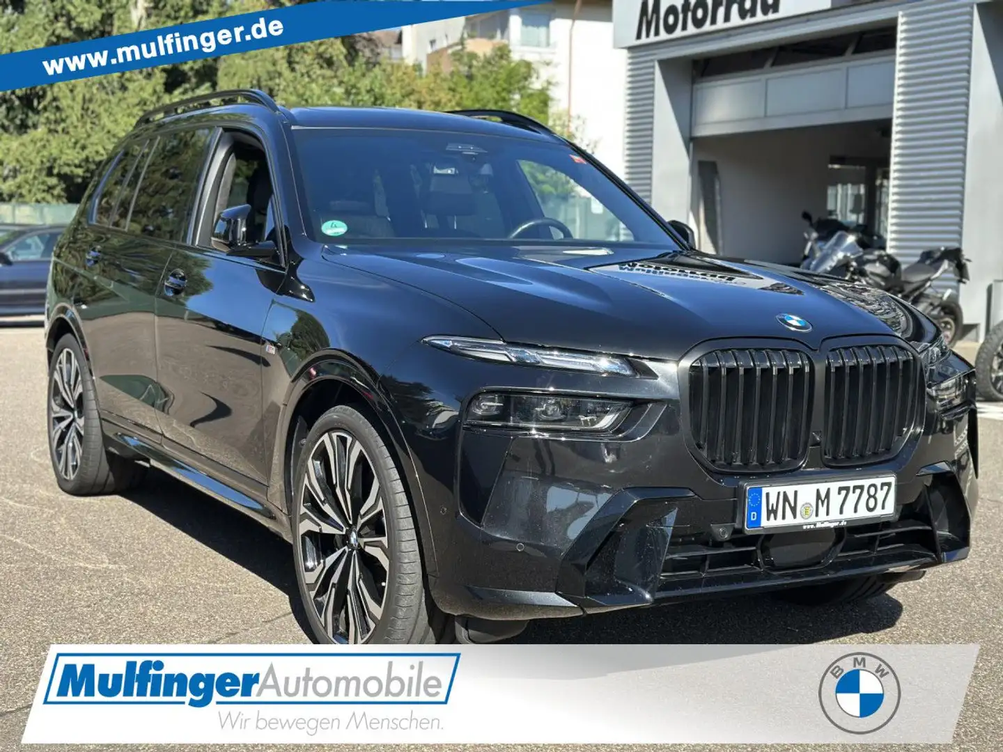 BMW X7 xDrive40d M Sport Pro Massage Bowers Kristall Schwarz - 1