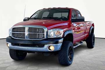 3500 SLT 4dr Quad Cab 4WD LB DRW