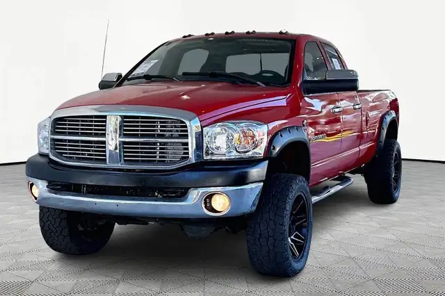 Dodge RAM 3500 SLT 4dr Quad Cab 4WD LB DRW